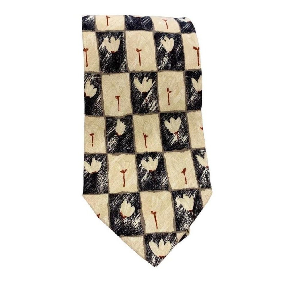 Two Hugo Boss Ties in Very‎ Good Pre-Loved Condition  -100% Silk  -Made in Italy - Picture 2 of 4